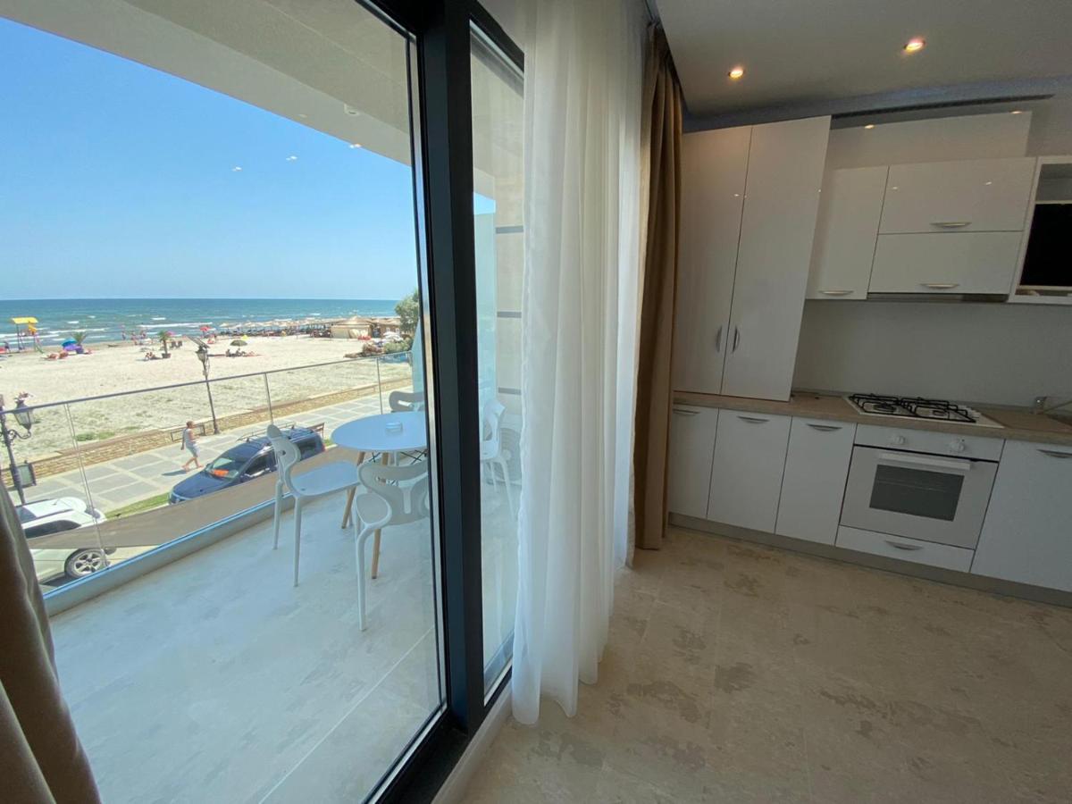 Apartament Ella Front View Năvodari Εξωτερικό φωτογραφία